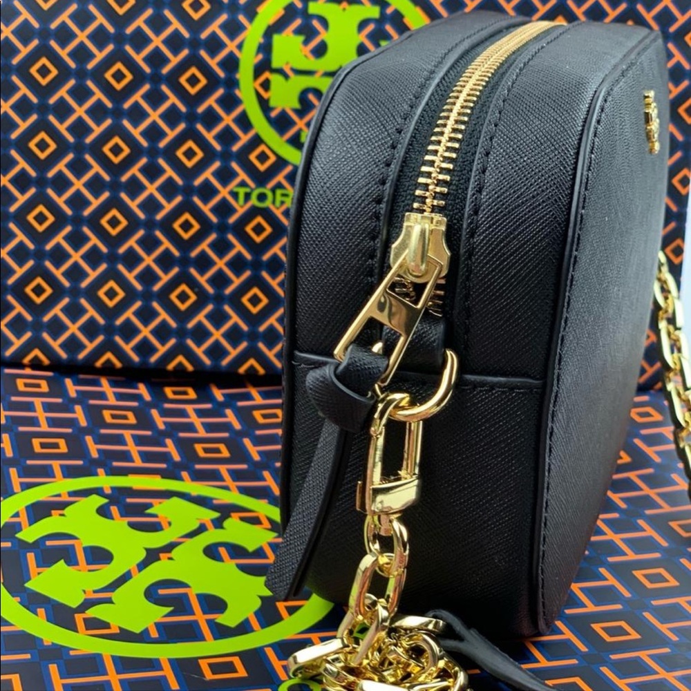 Tory Burch Emerson Round Crossbody - Picture 6 of 8